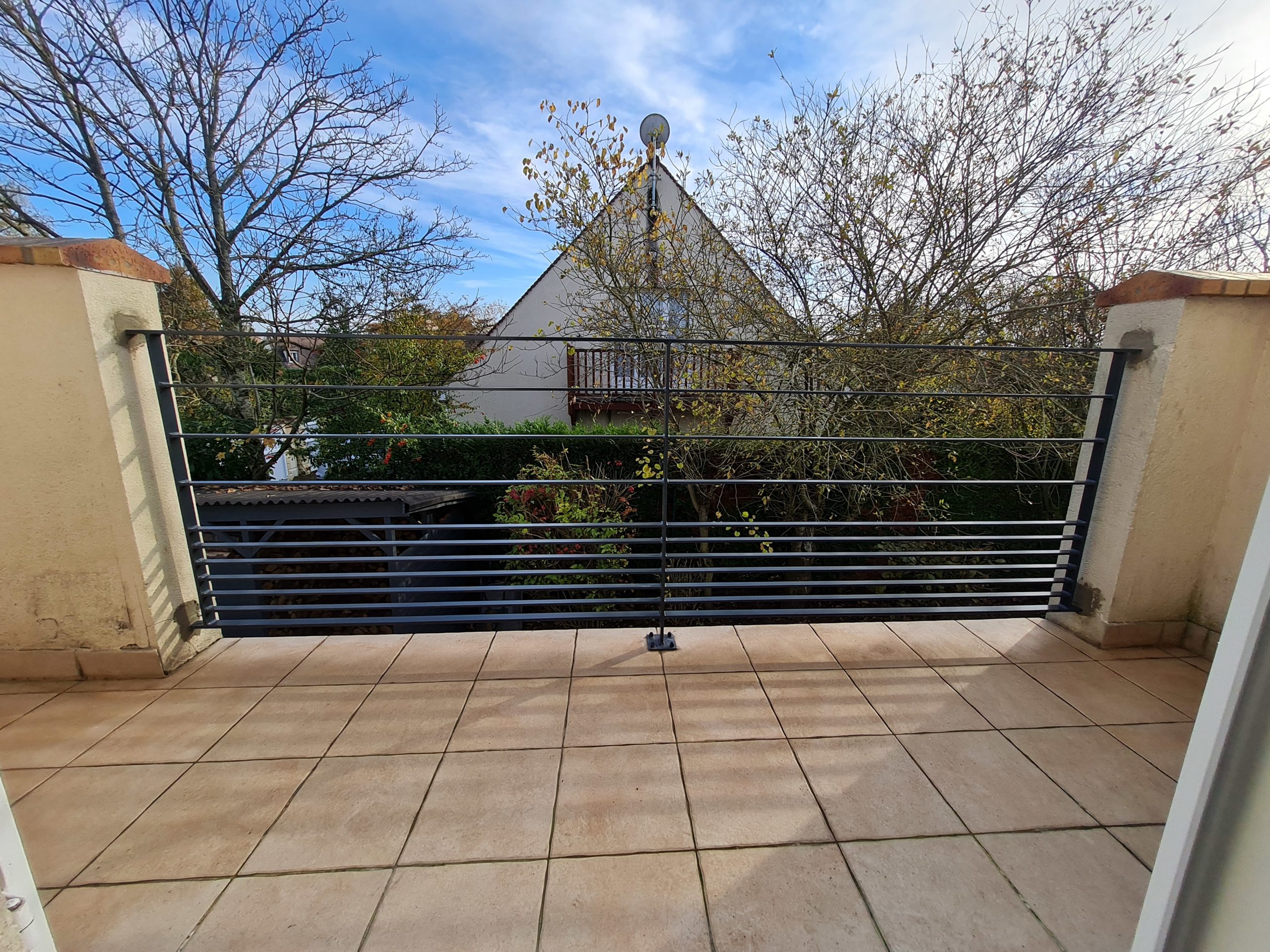 Les Hyverneaux Lesigny Page De Garde Cde Litterature